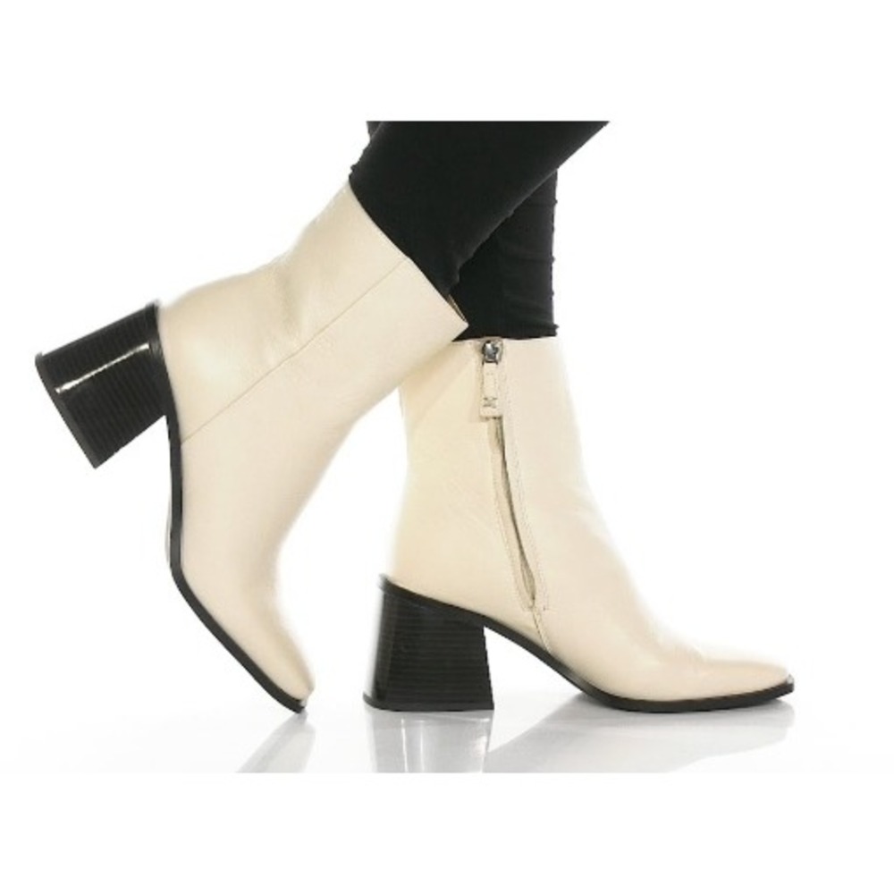 Sam Edelman Winnie Ivory Leather Square Toe Block Heel Ankle Boots 8.5
